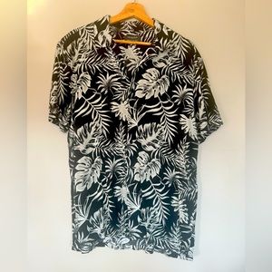 Primark, Large, floral, black and white button down